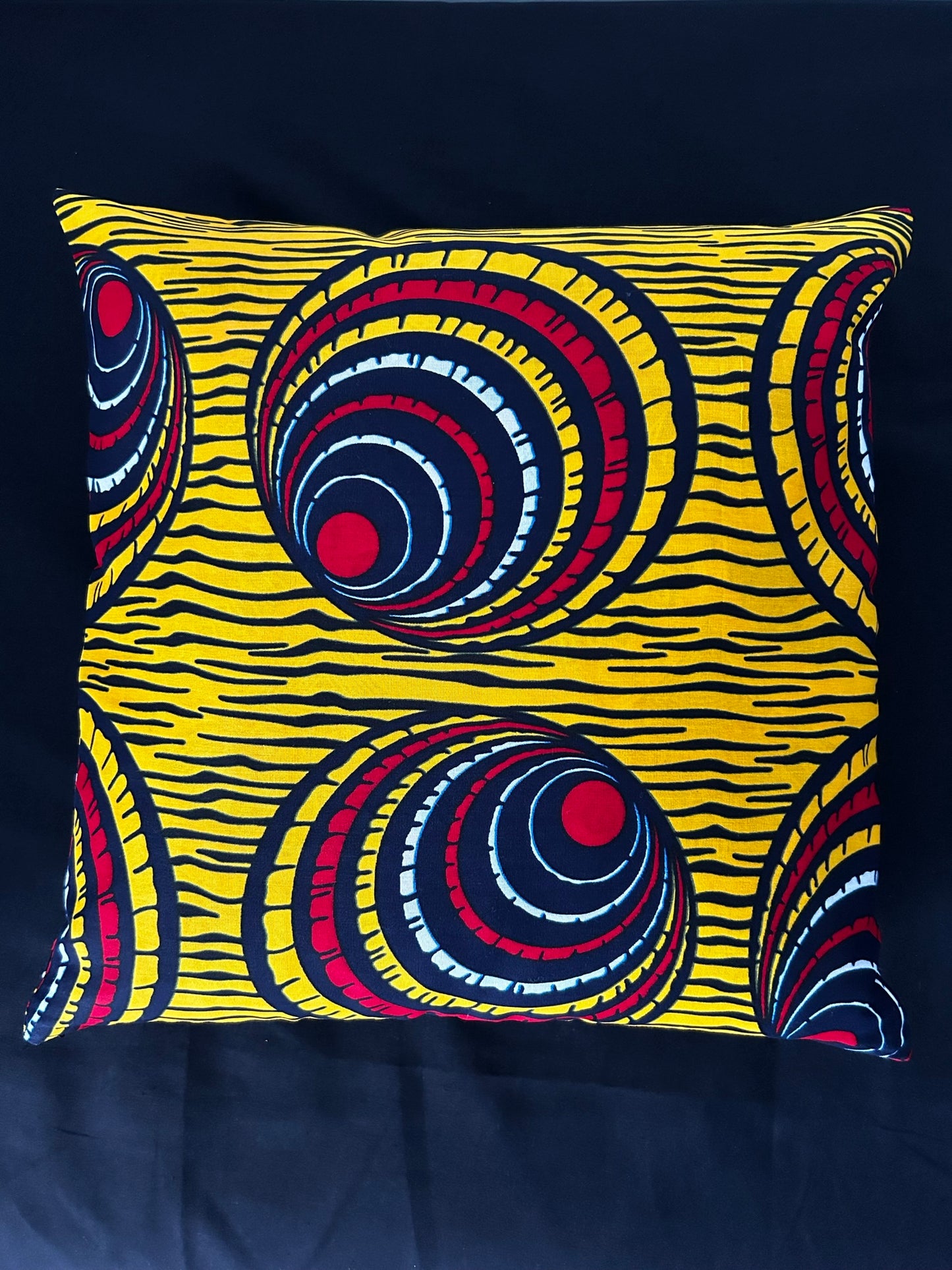 Housse de coussin n°150 - Wax Circulaire Jaune Rouge
