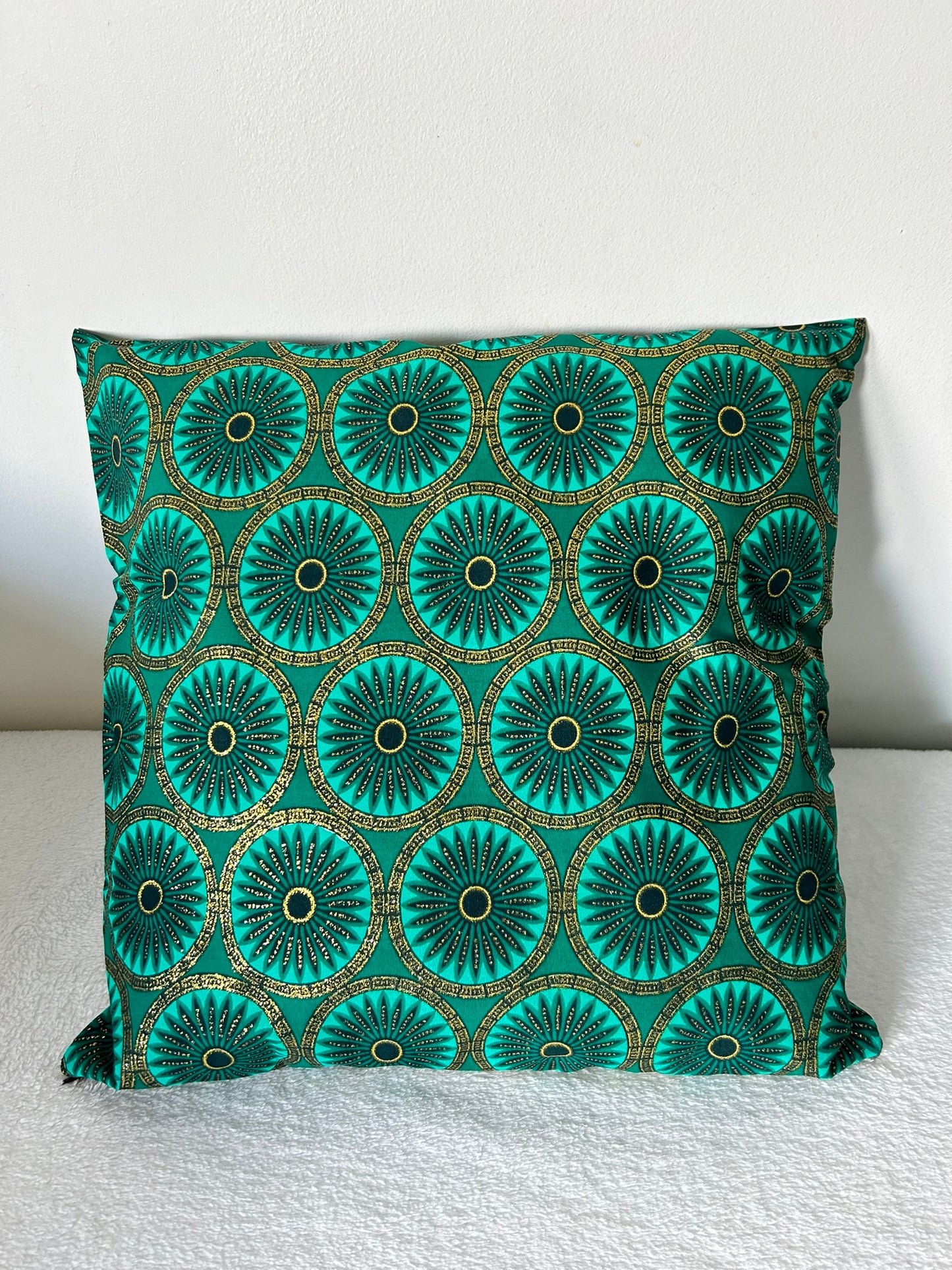 Housse de coussin n°159 - Wax satiné - Rosace vert doré