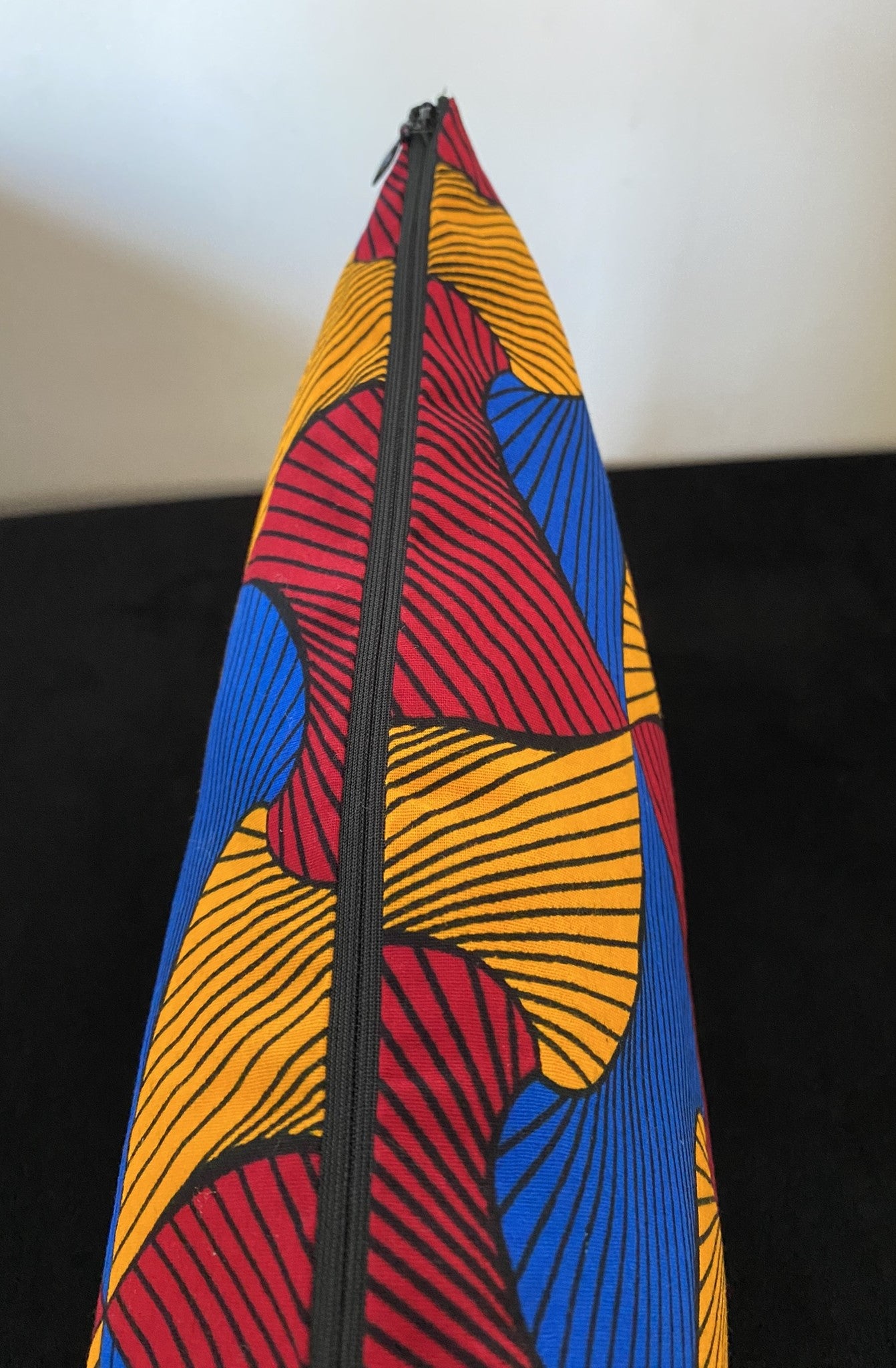 Housse de coussin wax n°136 - Calédo Bleu Orange Rouge