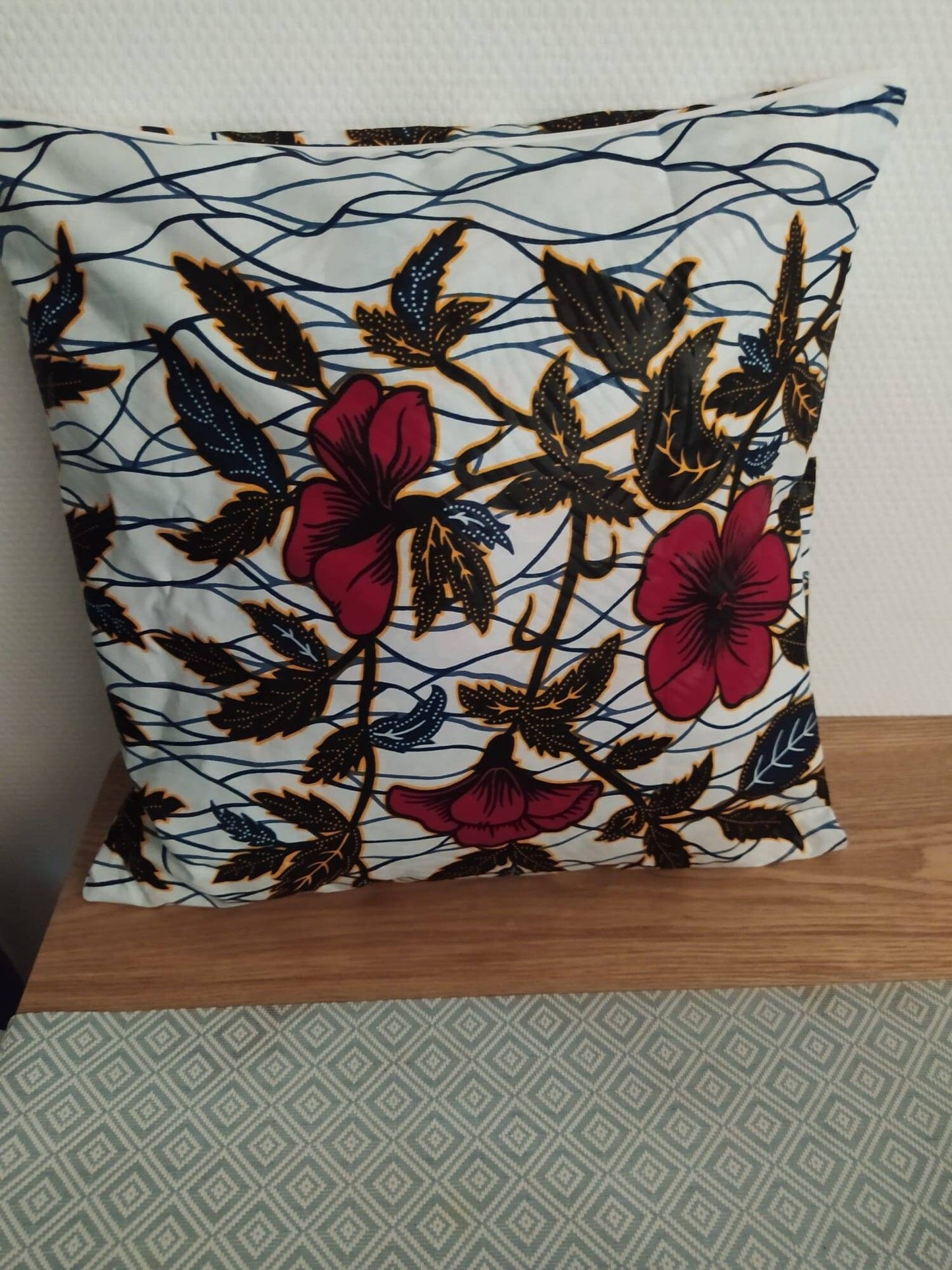 Housse de coussin wax n°49 - Fleur Hibiscus