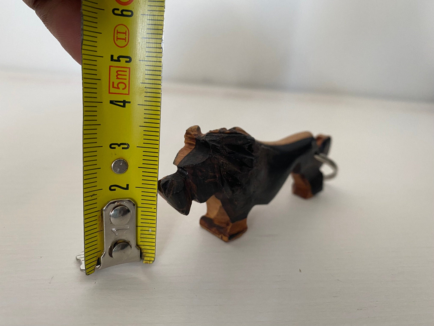 Handcrafted Afro keychain - ebony wood - Lion