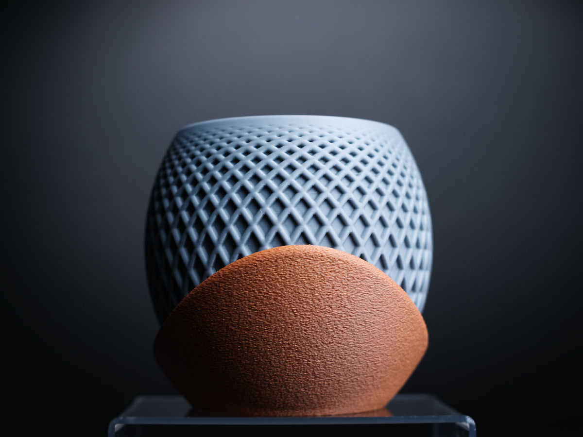 Polygon — Pot à soucoupe — photographie du créateur — designed by h3li0