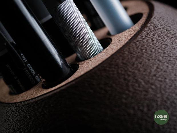 Gaia — Organiseur à stylos imprimé — photographie du créateur — designed by h3li0
