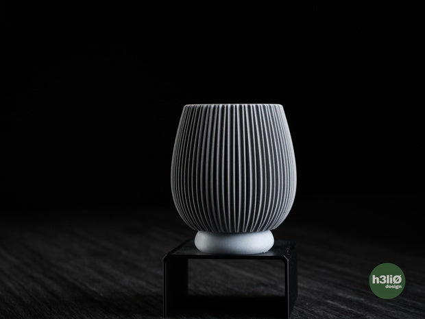 Baleal — Pot avec soucoupe vissée — photographie du créateur — designed by h3li0