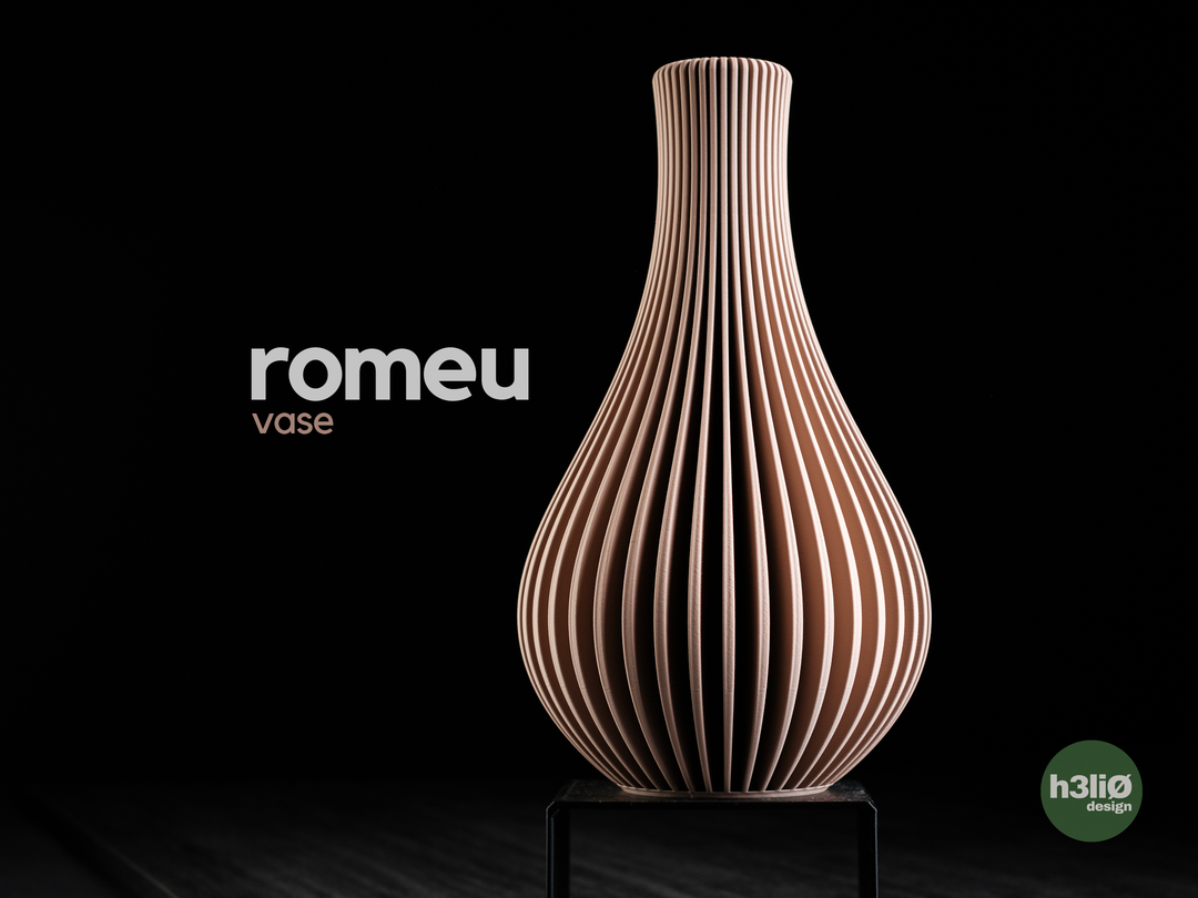 Romeu — Vase décoratif — photographie du créateur — designed by h3li0