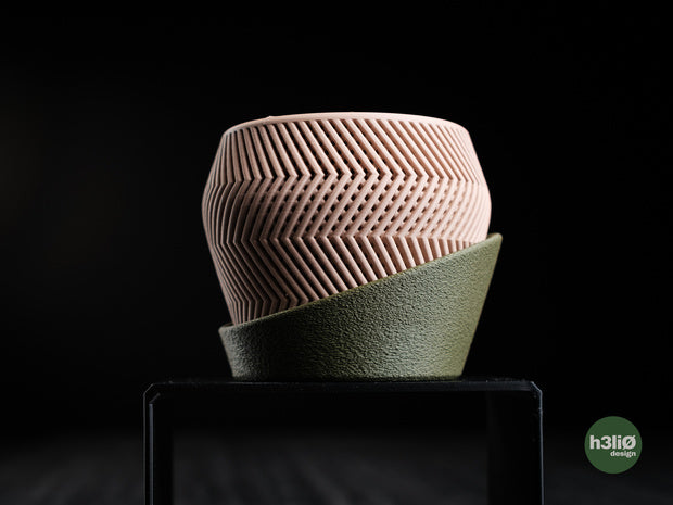 Braga — Pot à motifs avec soucoupe vissée — photographie du créateur — designed by h3li0