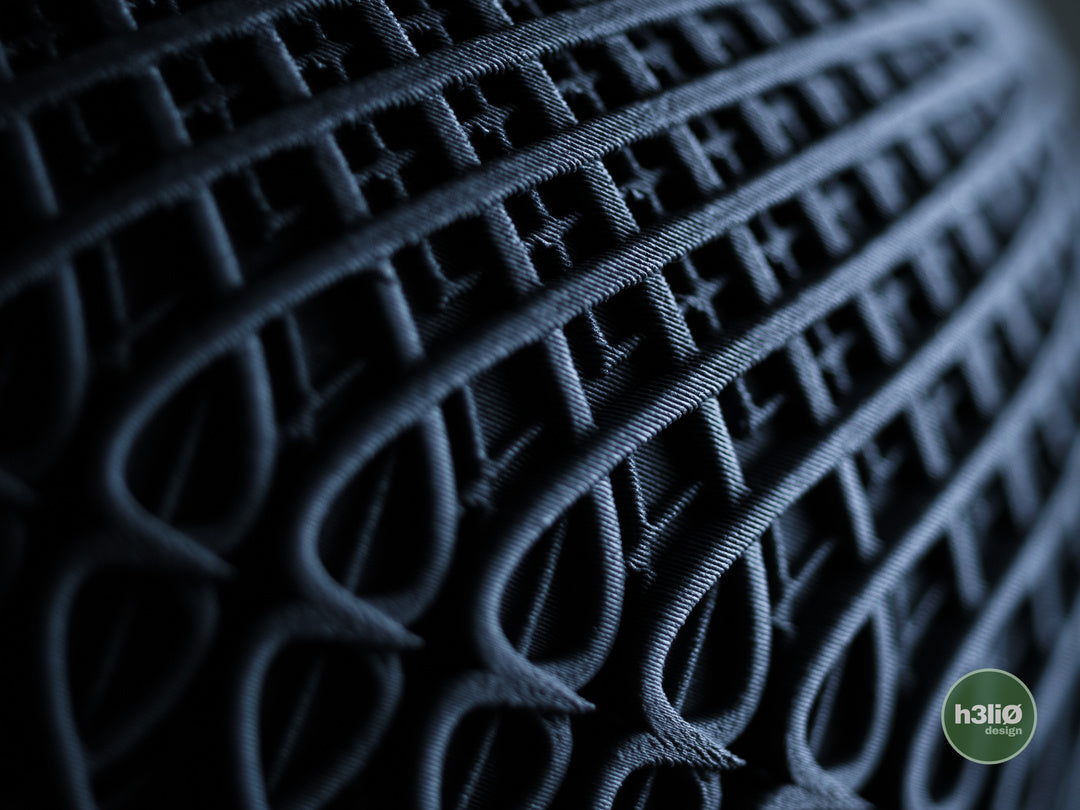 Kinetic — Pot à motifs et soucoupe — photographie du créateur — designed by h3li0
