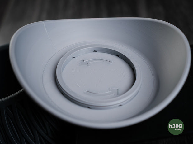 Alvao — Pot avec soucoupe en pétale — photographie du créateur — designed by h3li0