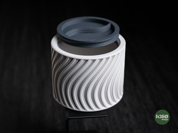 Tempest — Boîte à couvercle vissé — photographie du créateur — designed by h3li0