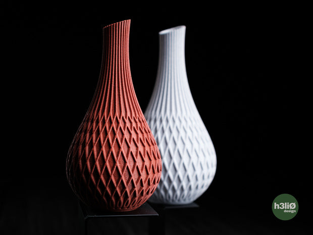 Apex — Vase décoratif à facettes — photographie du créateur — designed by h3li0