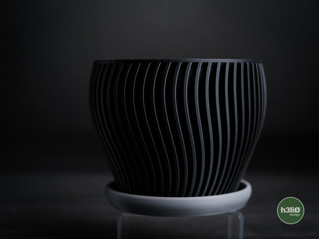 Oblique — Pot à soucoupe — photographie du créateur — designed by h3li0