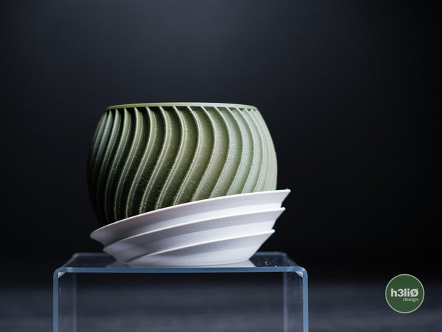 Sonar — Pot à soucoupe assortie — photographie du créateur — designed by h3li0