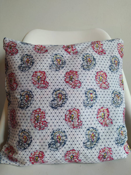 Housse de coussin n°79 - Wax Blanc motifs