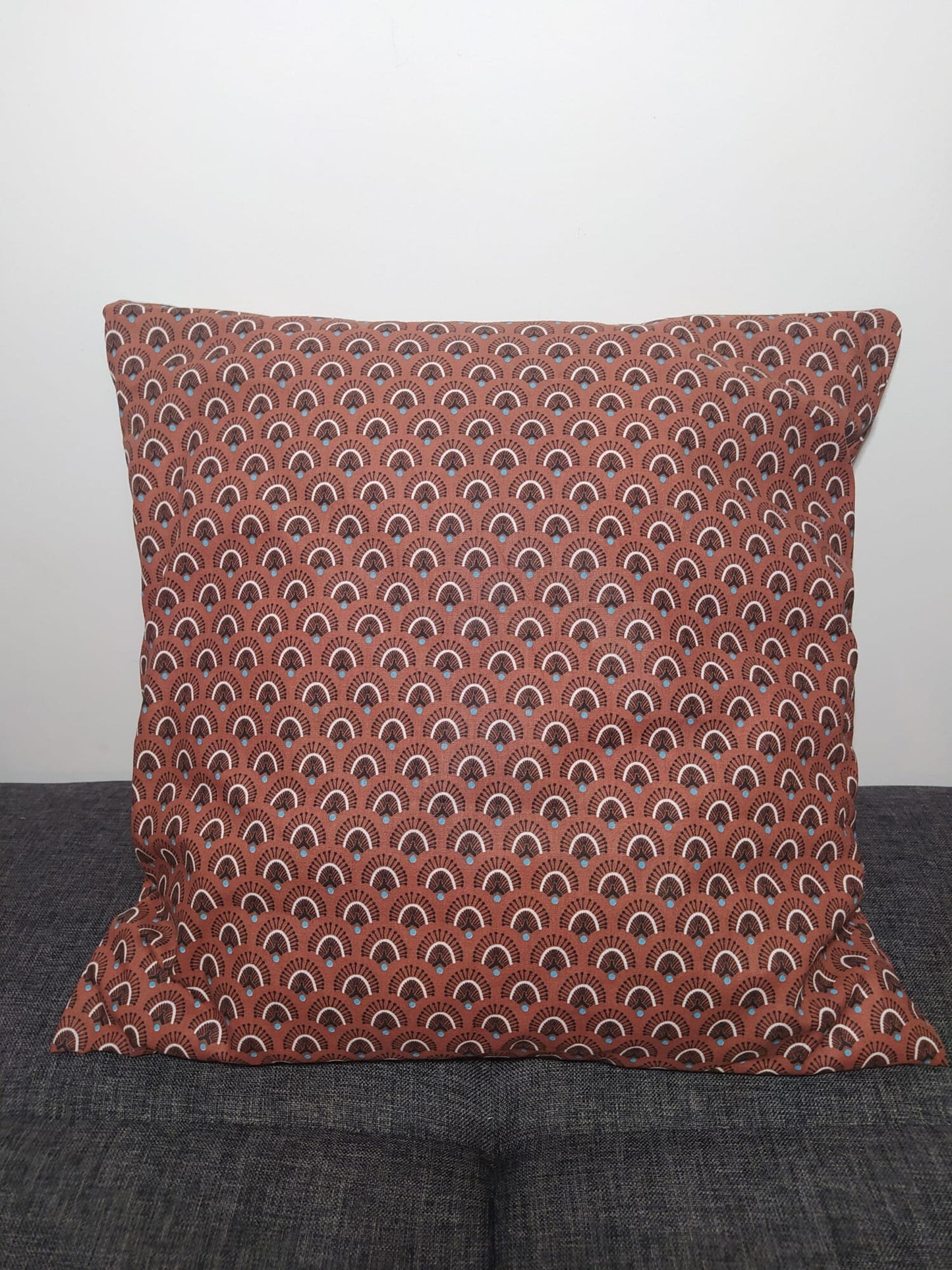 Cushion cover - Brown patterns