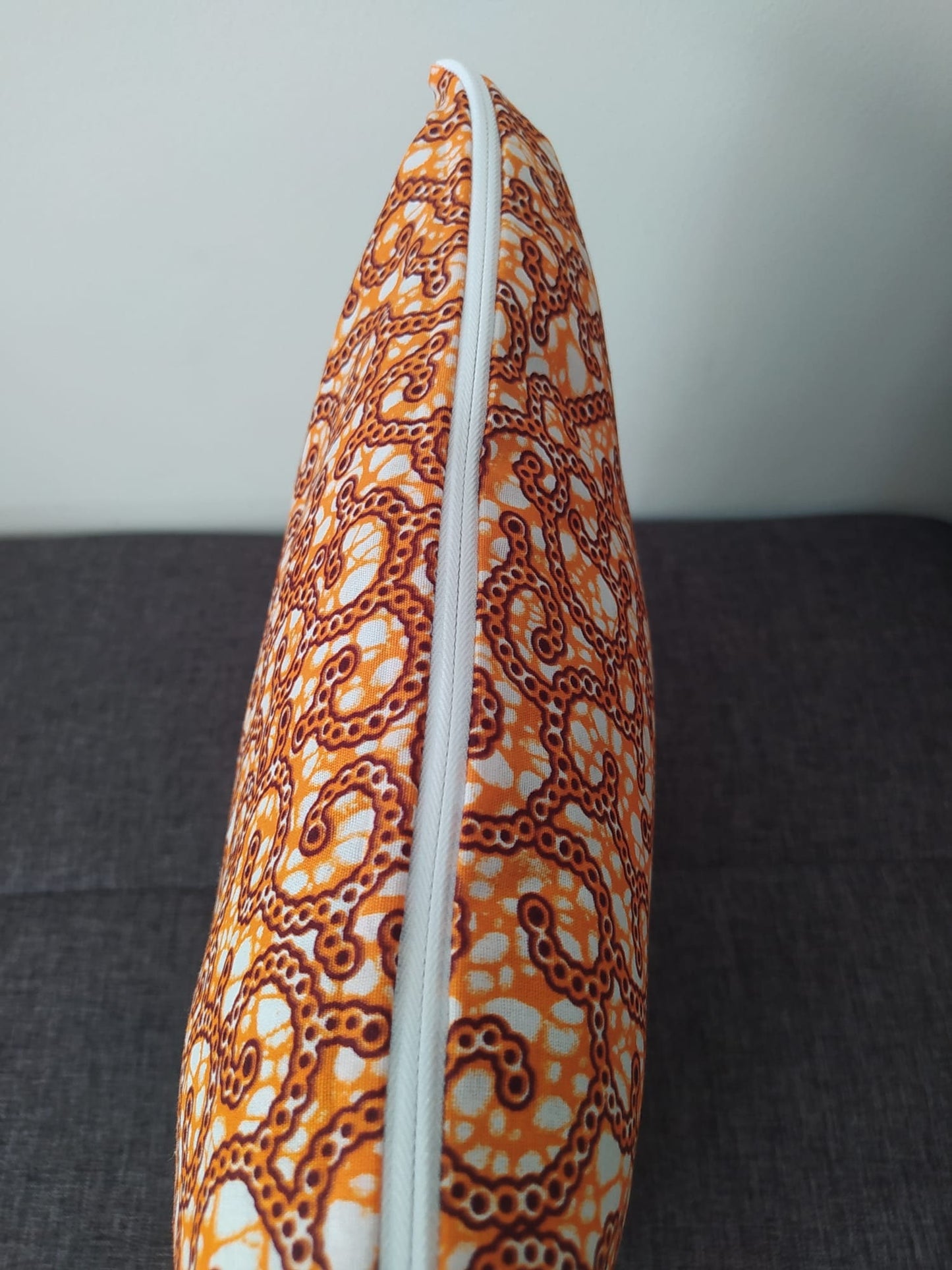 Wax cushion cover - Orange pattern