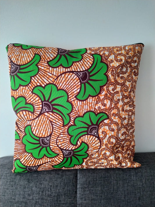 Housse de coussin wax n°15-1 - Fleur de mariage Vert sur Orange - modèle 1