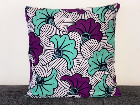 Housse de coussin wax n°25 - Fleur de mariage Violet et Vert opaline