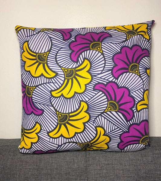 Housse de coussin wax n°46 - Fleur de mariage Jaune & Violet