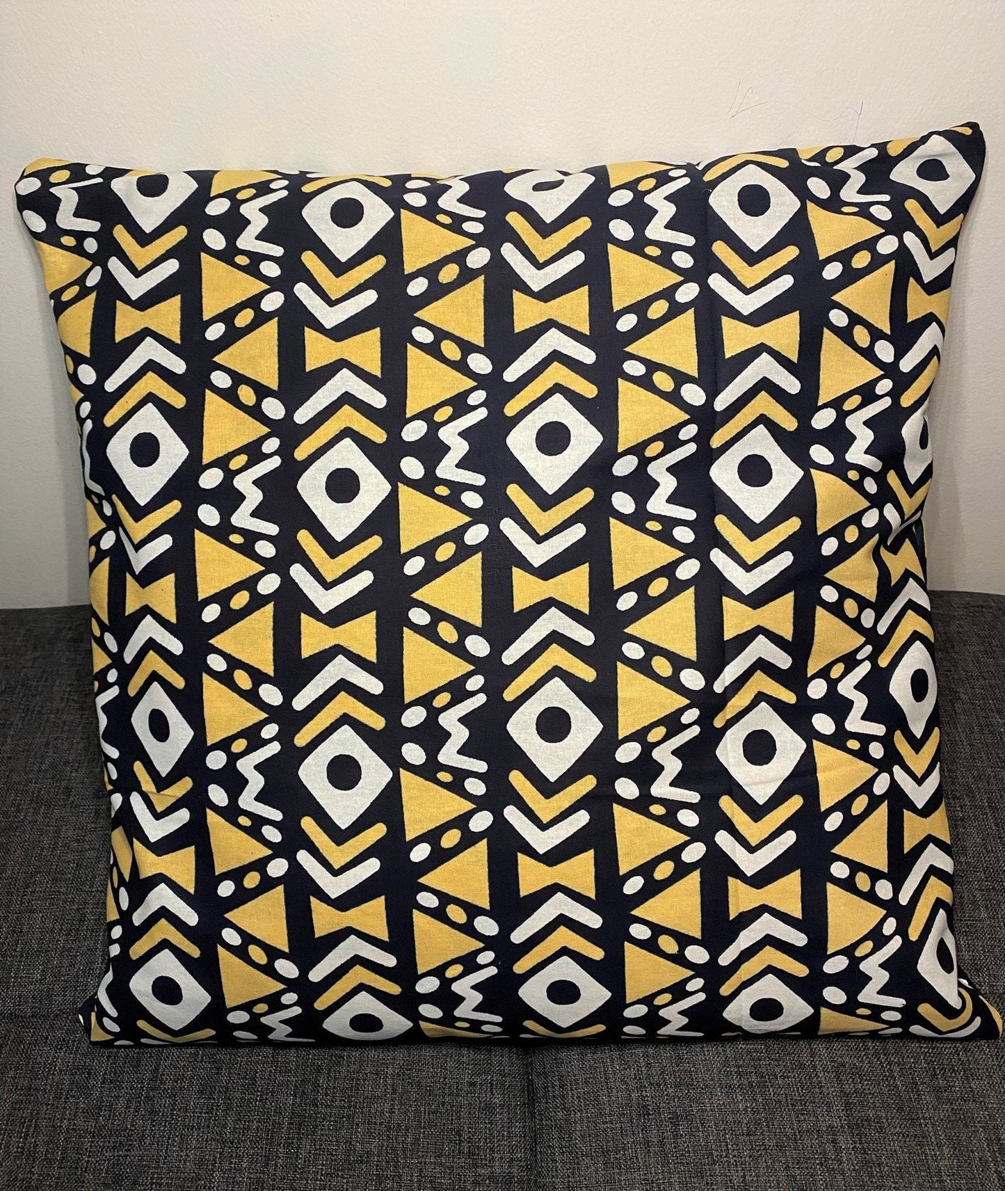 Wax cushion cover - Bogolan fabric style 2